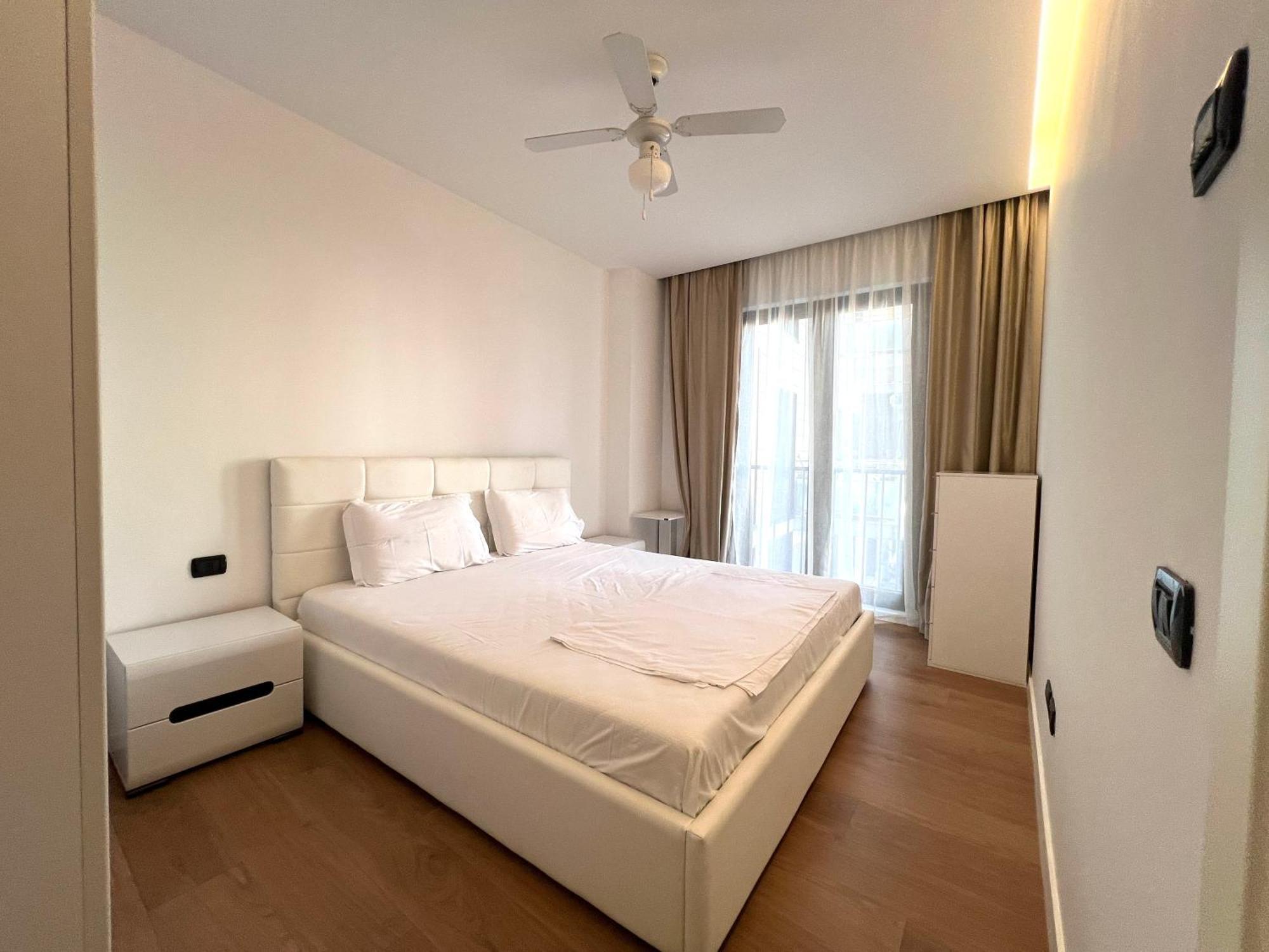 Downtown Grand Comfort Тирана Екстериор снимка
