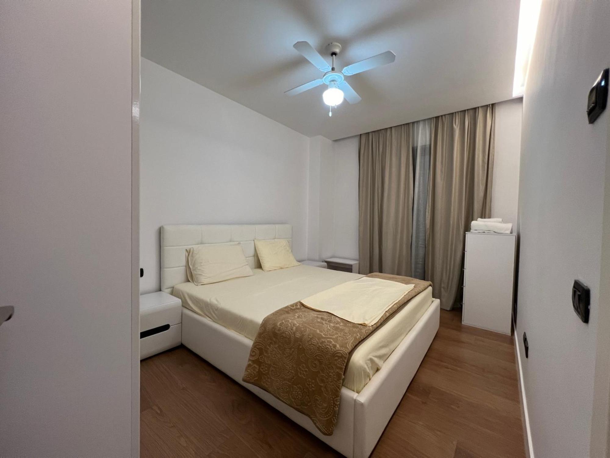 Downtown Grand Comfort Тирана Екстериор снимка