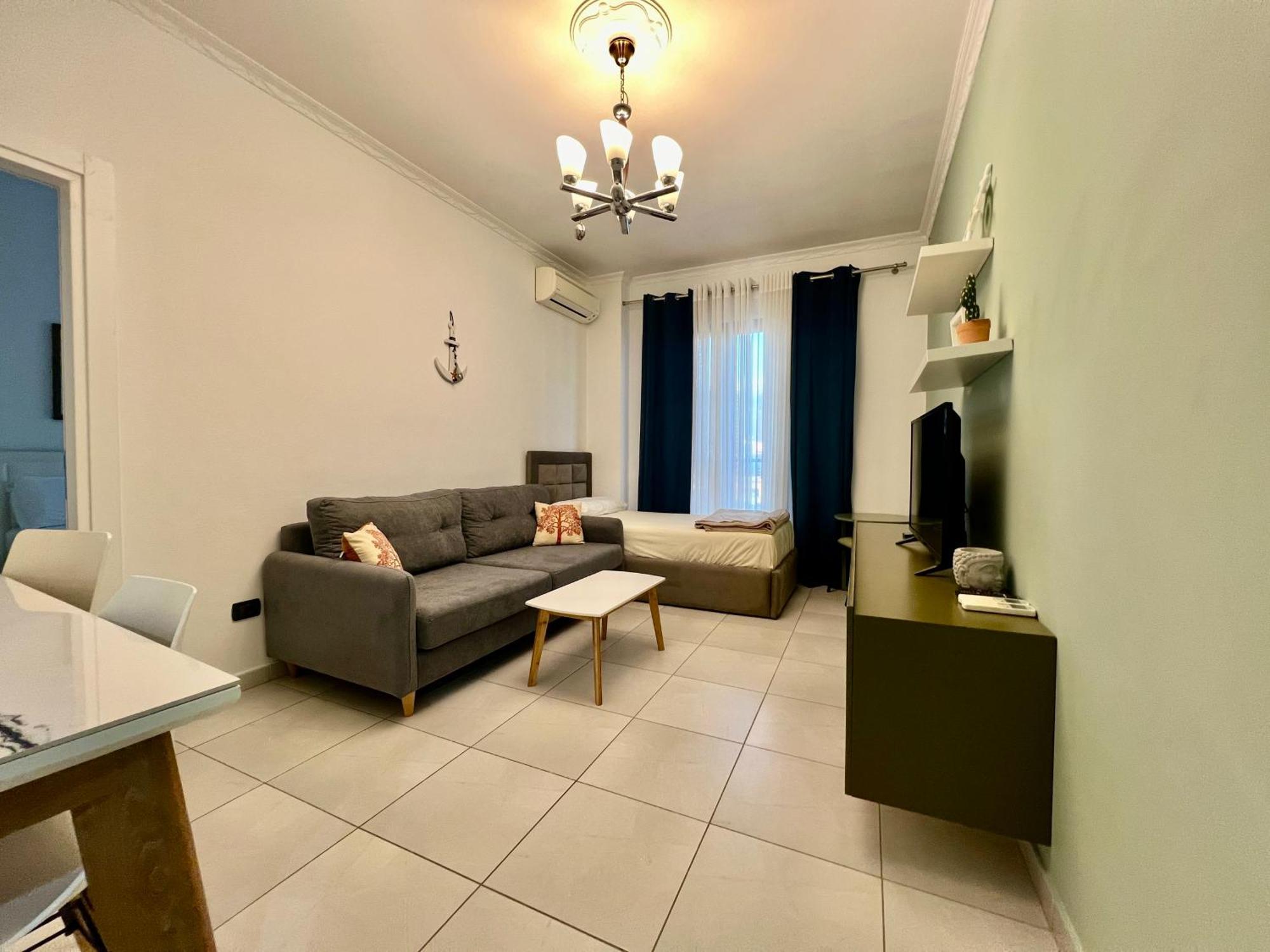 Downtown Grand Comfort Тирана Екстериор снимка